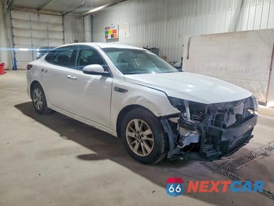 Czwarte zdjęcie samochodu z boku: 2016 KIA OPTIMA LX VIN:KNAGT4L35G5070672 - miniatura
