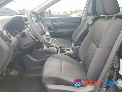 Zdjęcie 7 z 13 samochodu: 2019 NISSAN ROGUE S VIN:5N1AT2MV8KC789007 - miniatura