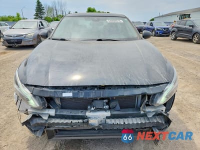 Piąte zdjęcie samochodu w środku: 2022 NISSAN ALTIMA SR VIN:1N4BL4CW2NN305345 - miniatura