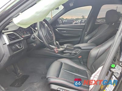 Zdjęcie 7 z 12 samochodu: 2018 BMW 330 XI VIN:WBA8D9C59JEM33286 - miniatura