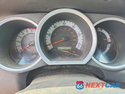 Zdjęcie 9 z 12 samochodu: 2015 TOYOTA TACOMA V6 VIN:5TFLU4ENXFX121535 - miniatura