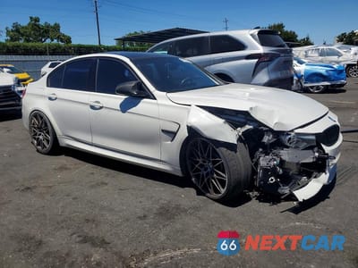 Czwarte zdjęcie samochodu z boku: 2017 BMW M3 VIN:WBS8M9C34H5G85986 - miniatura