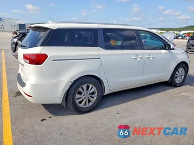 Trzecie zdjęcie samochodu z tyłu: 2016 KIA SEDONA LX VIN:KNDMB5C15G6217239 - miniatura