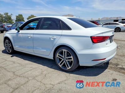 Drugie zdjęcie samochodu z przodu: 2018 AUDI A3 PREMIUM VIN:WAUB8GFF1J1035225 - miniatura