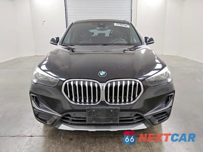 Piąte zdjęcie samochodu w środku: 2020 BMW X1 XDRIVE28I VIN:WBXJG9C08L5P87340 - miniatura