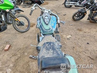Zdjęcie 6 z 8 samochodu: 2005 HONDA VTX1300 R VIN:1HFSC52475A200894 - miniatura