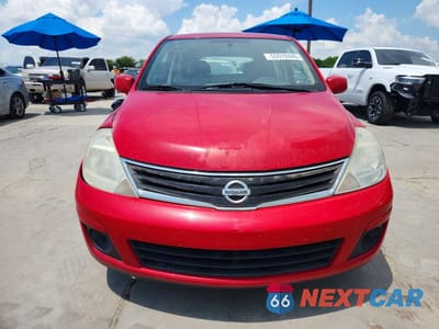 Piąte zdjęcie samochodu w środku: 2011 NISSAN VERSA 1.8 S VIN:3N1BC1CPXBL494603 - miniatura