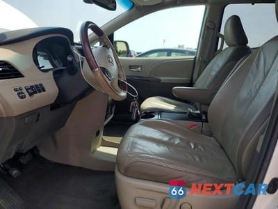 Zdjęcie 7 z 13 samochodu: 2011 TOYOTA SIENNA LIMITED 7-PASSENGER VIN:5TDDK3DC6BS016916 - miniatura