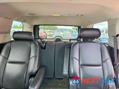 Zdjęcie 10 z 13 samochodu: 2009 CADILLAC ESCALADE LUXURY VIN:1GYFK23269R100636 - miniatura