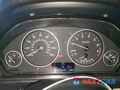 Zdjęcie 9 z 12 samochodu: 2018 BMW 320 I VIN:WBA8E1G52JNU91572 - miniatura