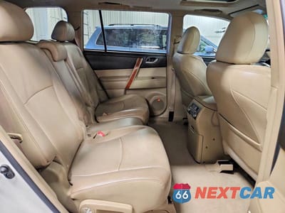 Zdjęcie 10 z 12 samochodu: 2010 TOYOTA HIGHLANDER LIMITED VIN:5TDDK3EH6AS022997 - miniatura