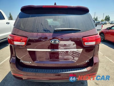 Zdjęcie 6 z 12 samochodu: 2018 KIA SEDONA EX VIN:KNDMC5C1XJ6367089 - miniatura