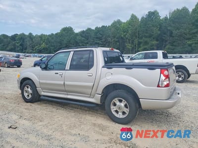 Drugie zdjęcie samochodu z przodu: 2004 FORD EXPLORER SPORT TRAC VIN:1FMZU67K94UA46684 - miniatura
