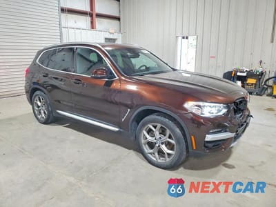 Czwarte zdjęcie samochodu z boku: 2020 BMW X3 XDRIVE30I VIN:5UXTY5C02LLT37088 - miniatura
