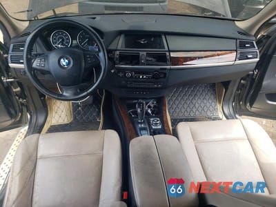 Zdjęcie 8 z 13 samochodu: 2012 BMW X5 XDRIVE35I VIN:5UXZV4C57CL747393 - miniatura