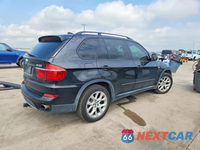 Trzecie zdjęcie samochodu z tyłu: 2012 BMW X5 XDRIVE35I VIN:5UXZV4C5XCL761708 - miniatura