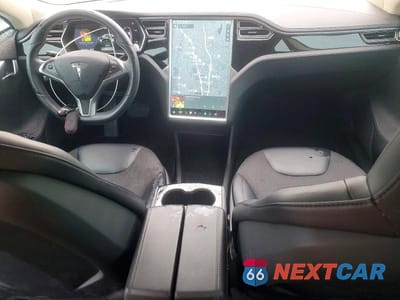 Zdjęcie 8 z 12 samochodu: 2014 TESLA MODEL S VIN:5YJSA1S12EFP41471 - miniatura