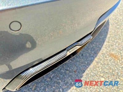 Zdjęcie 11 z 14 samochodu: 2017 AUDI R8 SPYDER VIN:WUAVACFX5H7903940 - miniatura