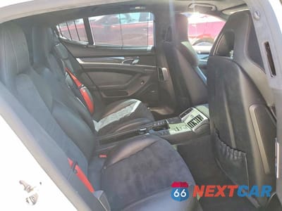 Zdjęcie 10 z 13 samochodu: 2016 PORSCHE PANAMERA GTS VIN:WP0AF2A70GL080869 - miniatura