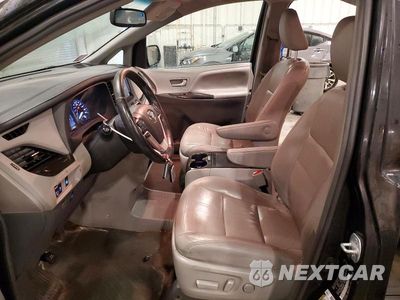 Zdjęcie 7 z 13 samochodu: 2016 TOYOTA SIENNA XLE 7-PASSENGER VIN:5TDDK3DC0GS136783 - miniatura