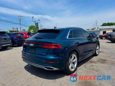 Czwarte zdjęcie samochodu z boku: 2019 AUDI Q8 PRESTIGE VIN:WA1CVAF19KD008785 - miniatura
