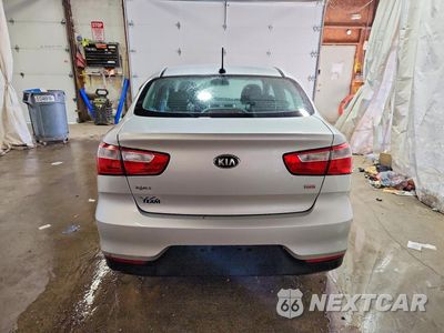 Zdjęcie 6 z 12 samochodu: 2016 KIA RIO LX VIN:KNADM4A33G6554272 - miniatura