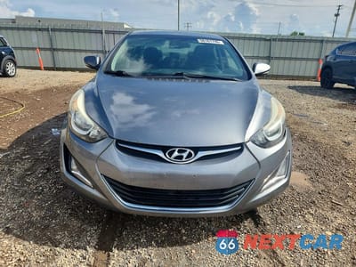 Piąte zdjęcie samochodu w środku: 2016 HYUNDAI ELANTRA VALUE EDITION VIN:KMHDH4AE9GU602759 - miniatura
