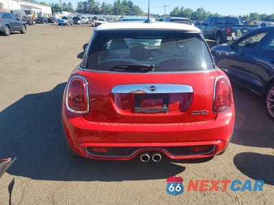 Zdjęcie 6 z 12 samochodu: 2021 MINI COOPER S VIN:WMWXR5C01M2N82937 - miniatura