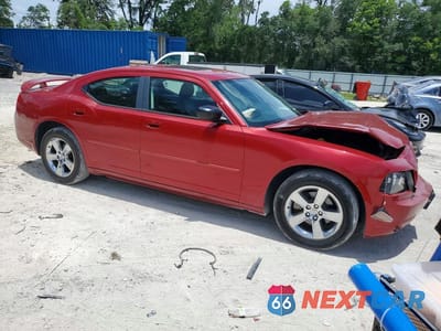Czwarte zdjęcie samochodu z boku: 2009 DODGE CHARGER SXT VIN:2B3KA33V99H576677 - miniatura