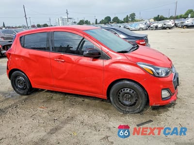Czwarte zdjęcie samochodu z boku: 2020 CHEVROLET SPARK LS VIN:KL8CB6SA6LC454877 - miniatura