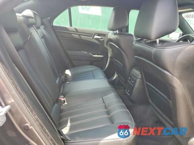 Zdjęcie 10 z 13 samochodu: 2015 CHRYSLER 300 S VIN:2C3CCABG2FH780726 - miniatura