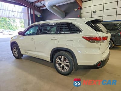 Drugie zdjęcie samochodu z przodu: 2015 TOYOTA HIGHLANDER XLE VIN:5TDJKRFH6FS081169 - miniatura