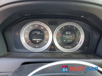 Zdjęcie 9 z 13 samochodu: 2013 VOLVO XC60 T6 VIN:YV4902DZ2D2449599 - miniatura