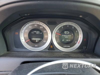 Zdjęcie 9 z 13 samochodu: 2013 VOLVO XC60 T6 VIN:YV4902DZ2D2449599 - miniatura