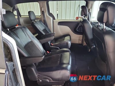 Zdjęcie 11 z 14 samochodu: 2019 DODGE GRAND CARAVAN SXT VIN:2C4RDGCG7KR712933 - miniatura