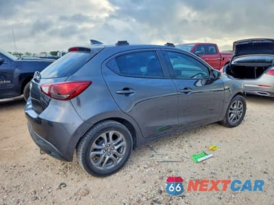 Trzecie zdjęcie samochodu z tyłu: 2020 TOYOTA YARIS VIN:3MYDLBJV5LY716306 - miniatura
