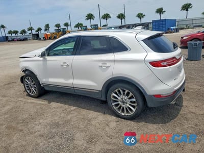 Drugie zdjęcie samochodu z przodu: 2017 LINCOLN MKC RESERVE VIN:5LMCJ3C98HUL12005 - miniatura