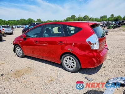Drugie zdjęcie samochodu z przodu: 2014 TOYOTA PRIUS V THREE VIN:JTDZN3EU5E3324377 - miniatura