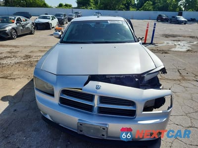 Piąte zdjęcie samochodu w środku: 2008 DODGE CHARGER VIN:2B3KA53H58H328446 - miniatura