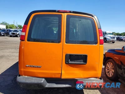 Zdjęcie 6 z 13 samochodu: 2010 CHEVROLET EXPRESS G1500 VIN:1GCUGADX4A1150117 - miniatura