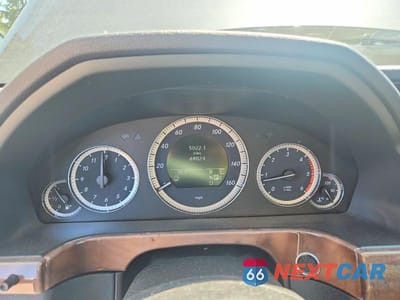 Zdjęcie 9 z 12 samochodu: 2011 MERCEDES-BENZ E 350 BLUETEC VIN:WDDHF2EB9BA465659 - miniatura
