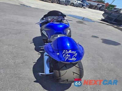 Zdjęcie 7 z 10 samochodu: 2005 SUZUKI GSX1300 RK5 VIN:JS1GW71A552102865 - miniatura