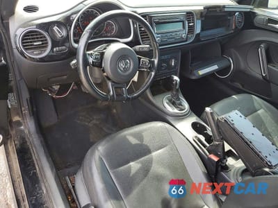 Zdjęcie 8 z 12 samochodu: 2014 VOLKSWAGEN BEETLE VIN:3VWJX7AT7EM631685 - miniatura