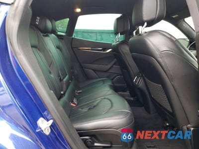 Zdjęcie 11 z 13 samochodu: 2017 MASERATI LEVANTE VIN:ZN661XUA4HX214431 - miniatura