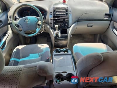 Zdjęcie 8 z 13 samochodu: 2008 TOYOTA SIENNA LE 7-PASSENGER VIN:5TDZK23C78S183733 - miniatura