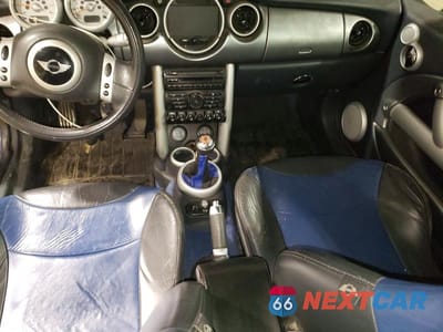 Zdjęcie 8 z 12 samochodu: 2003 MINI COOPER S VIN:WMWRE33443TD59783 - miniatura