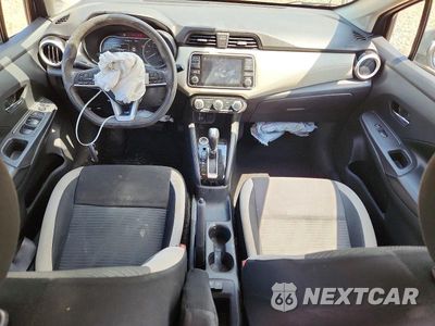 Zdjęcie 8 z 12 samochodu: 2020 NISSAN VERSA SV VIN:3N1CN8EVXLL857843 - miniatura