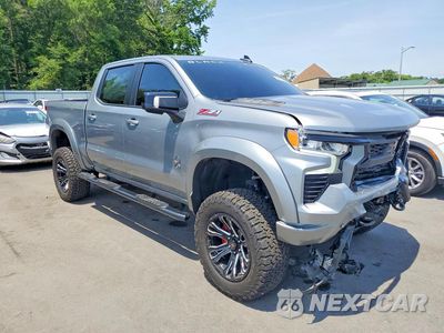 Czwarte zdjęcie samochodu z boku: 2024 CHEVROLET SILVERADO K1500 RST VIN:1GCUDEEL7RZ160343 - miniatura