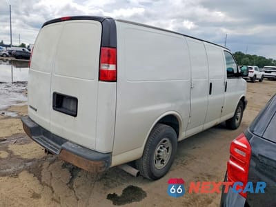 Trzecie zdjęcie samochodu z tyłu: 2017 CHEVROLET EXPRESS G2500 VIN:1GCWGAFF4H1132563 - miniatura