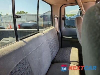 Zdjęcie 10 z 12 samochodu: 2000 FORD F250 SUPER DUTY VIN:1FTNX21F9YEC78202 - miniatura